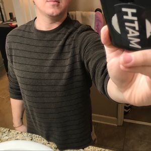 Eddie Bauer Long sleeve lightweight sweater size M